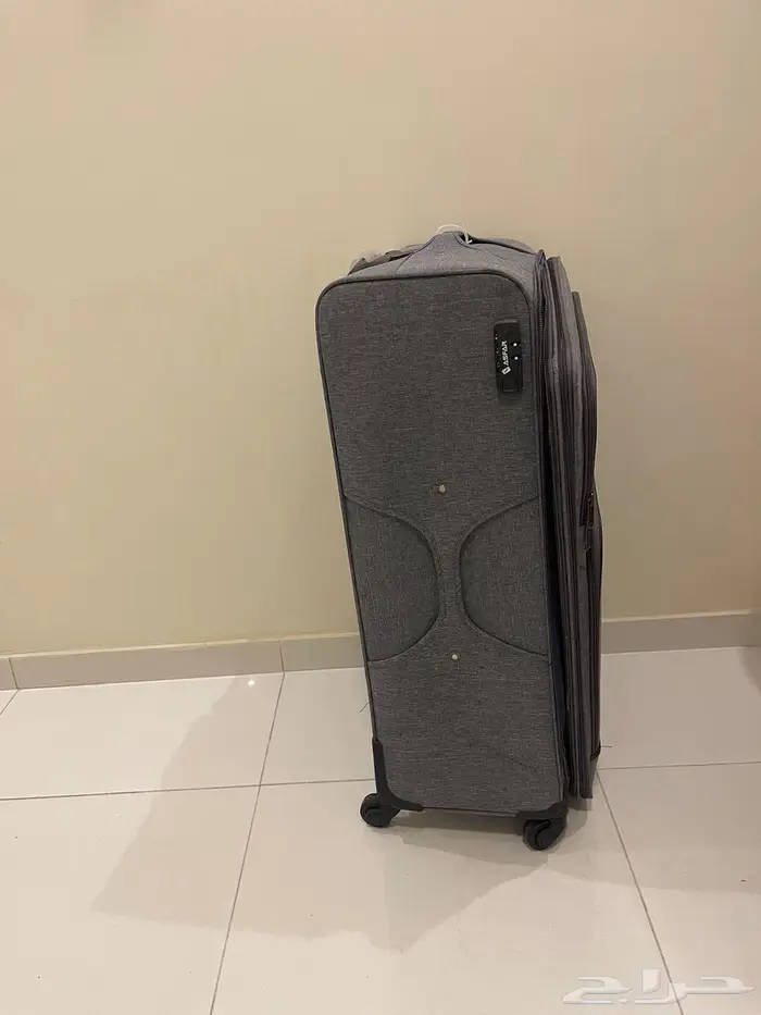 شنطه سفر مقاس كبير 1