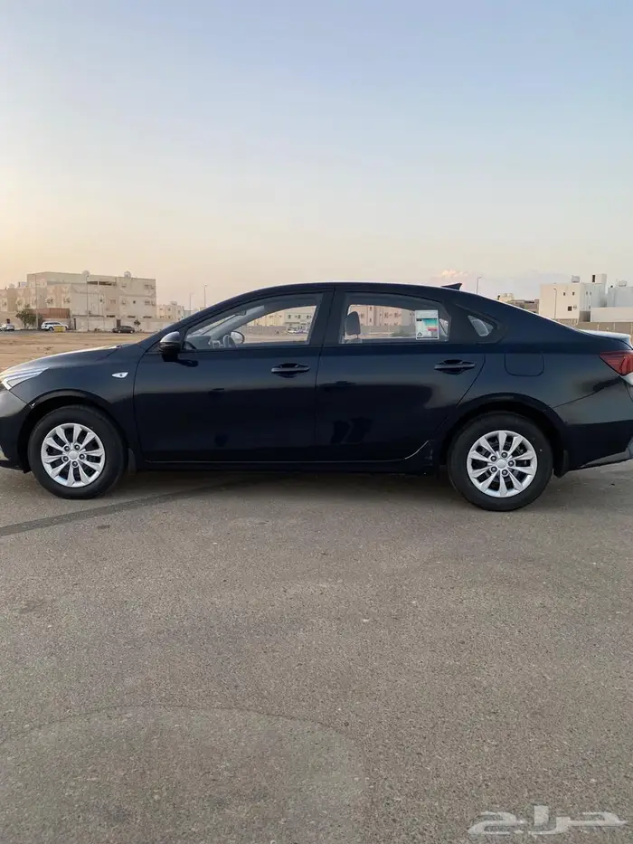 كيا سيراتو 2024 بدون رش وكاله 0