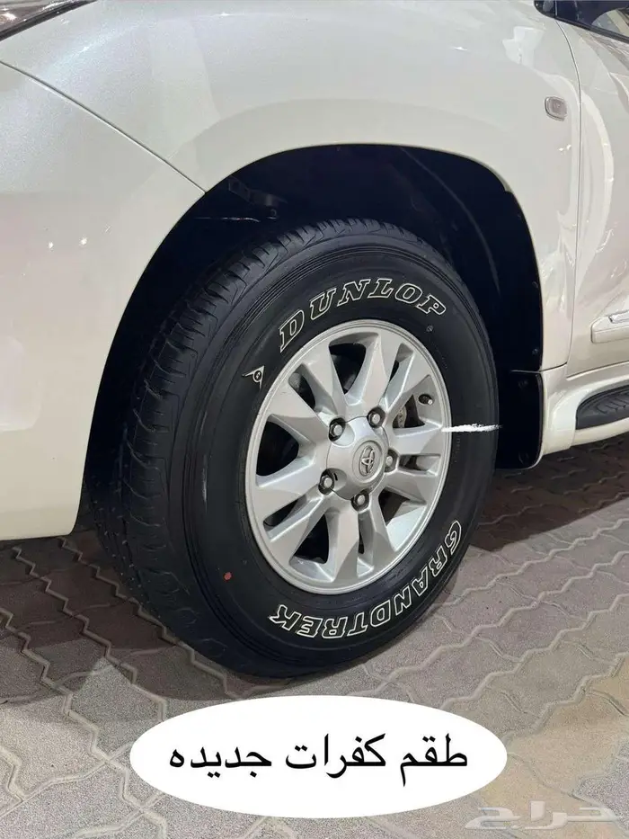 للبيع لاندكروزر GXR-3 2011 فل ابشن سعودي فئة 60 عام 26