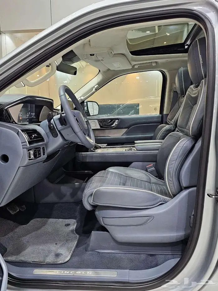 لنكولن نافيجتور فل كامل اعلى فئة 2021 13