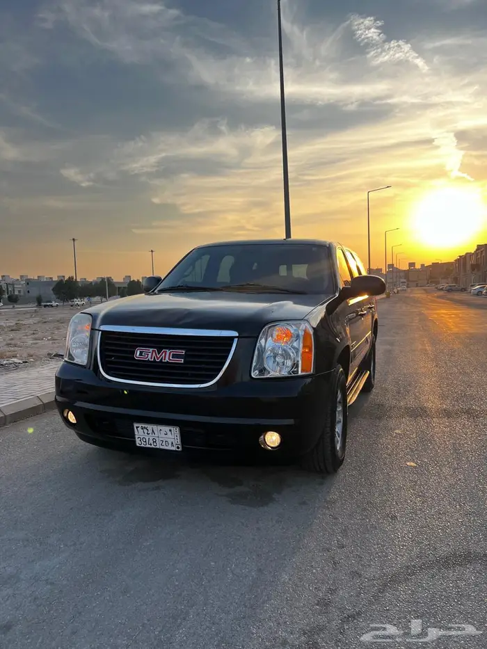 يوكن 2008 سعودي دبل نظيف 3