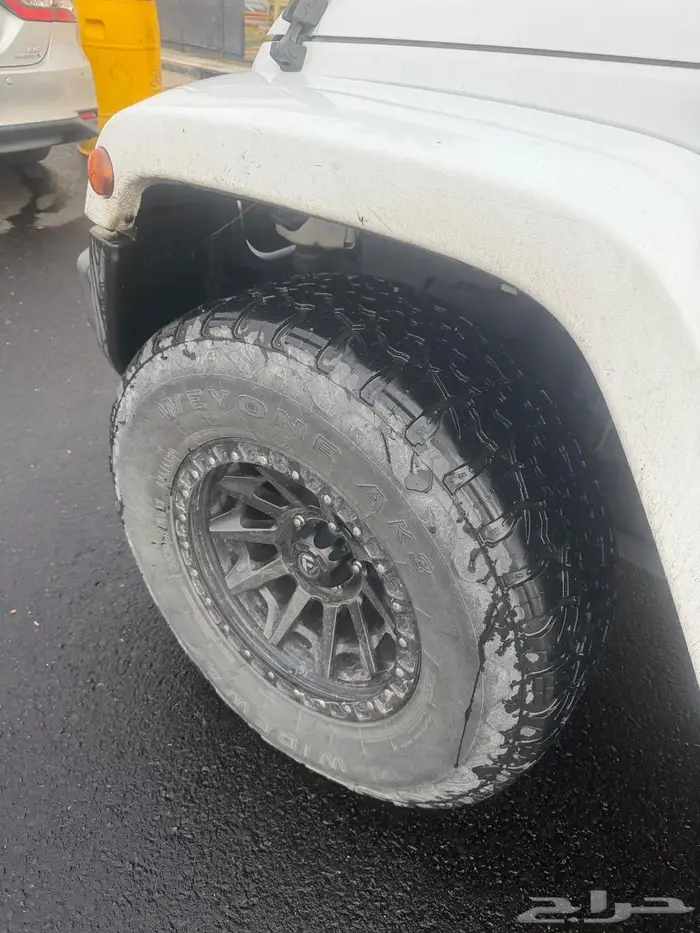 جيب رانجلر. 2018 8