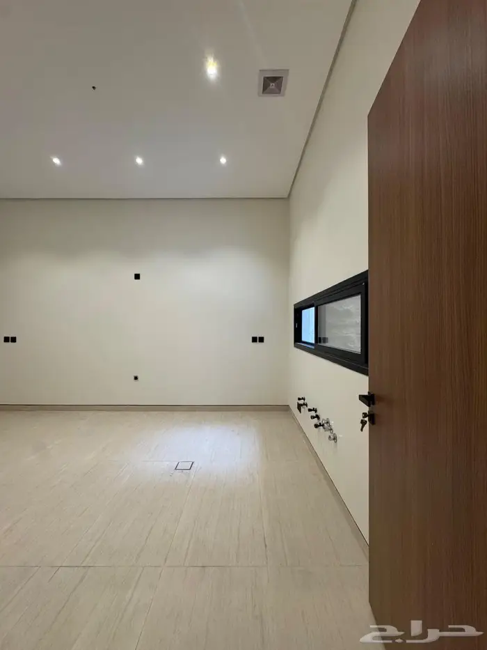 فيلا فاخرة للبيع بحي الشعلة مساحة 320م 10