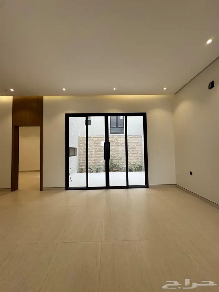 فيلا فاخرة للبيع بحي الشعلة مساحة 320م 11