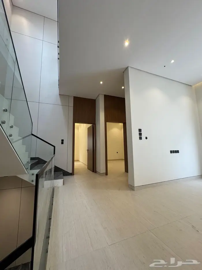 فيلا فاخرة للبيع بحي الشعلة مساحة 320م 17