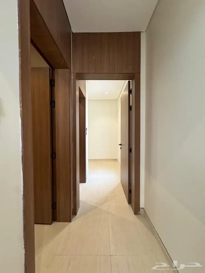 فيلا فاخرة للبيع بحي الشعلة مساحة 320م 32