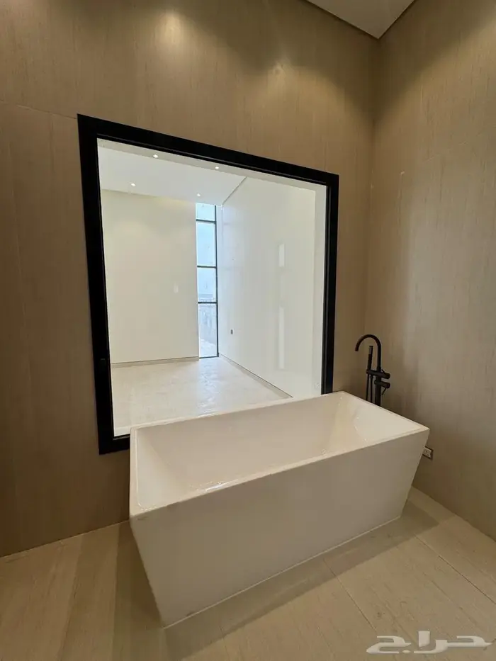 فيلا فاخرة للبيع بحي الشعلة مساحة 320م 23