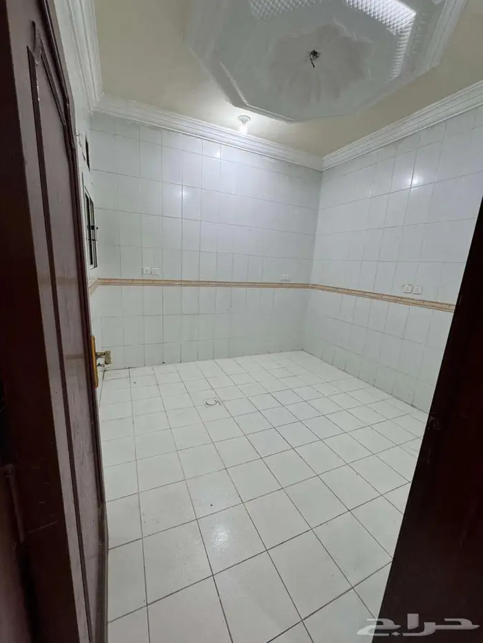 شقة للايجار 3 غرف حي التيسير 9