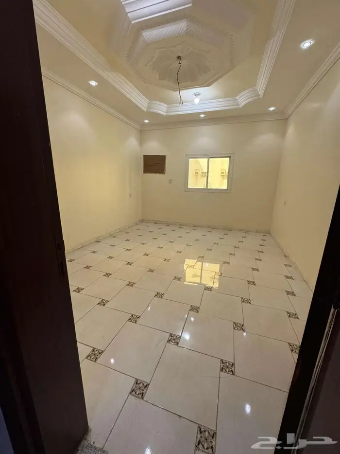 شقة للايجار 3 غرف حي التيسير 10