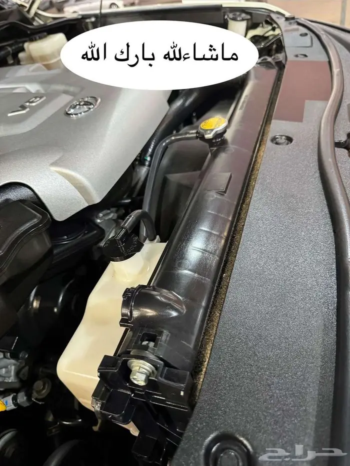 للبيع لاندكروزر GXR-3 2011 فل ابشن سعودي فئة 60 عام 88