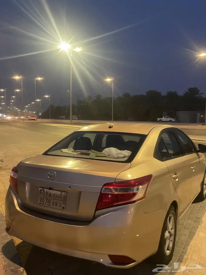 للبيع يارس 2014 0