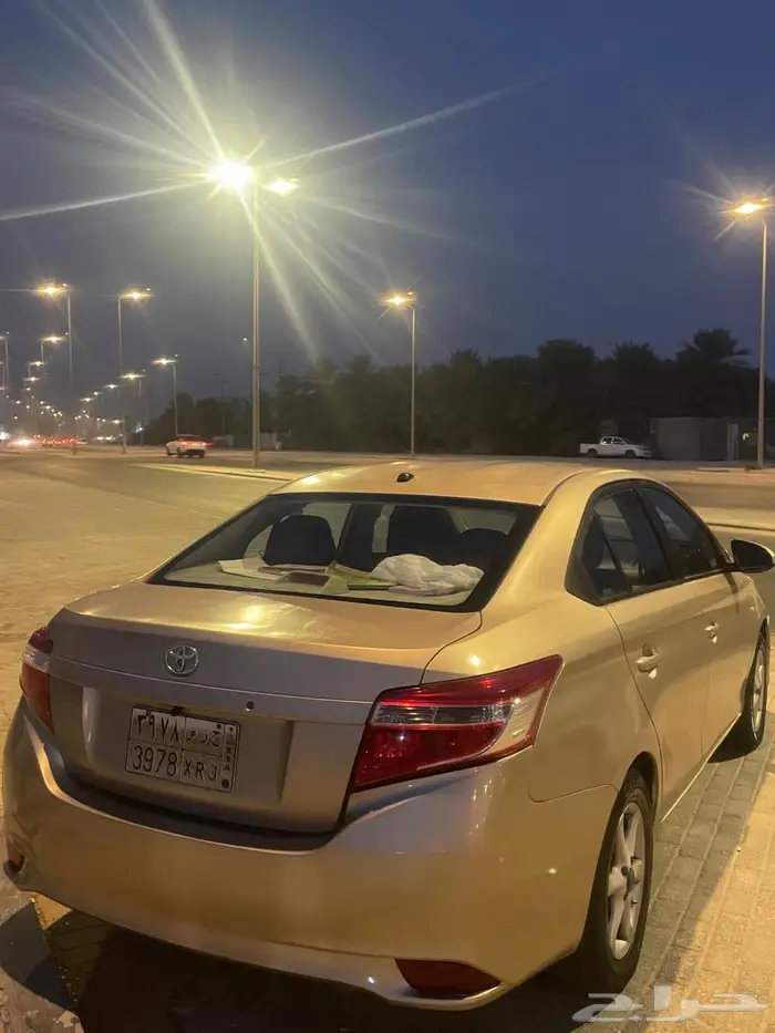 للبيع يارس 2014 2