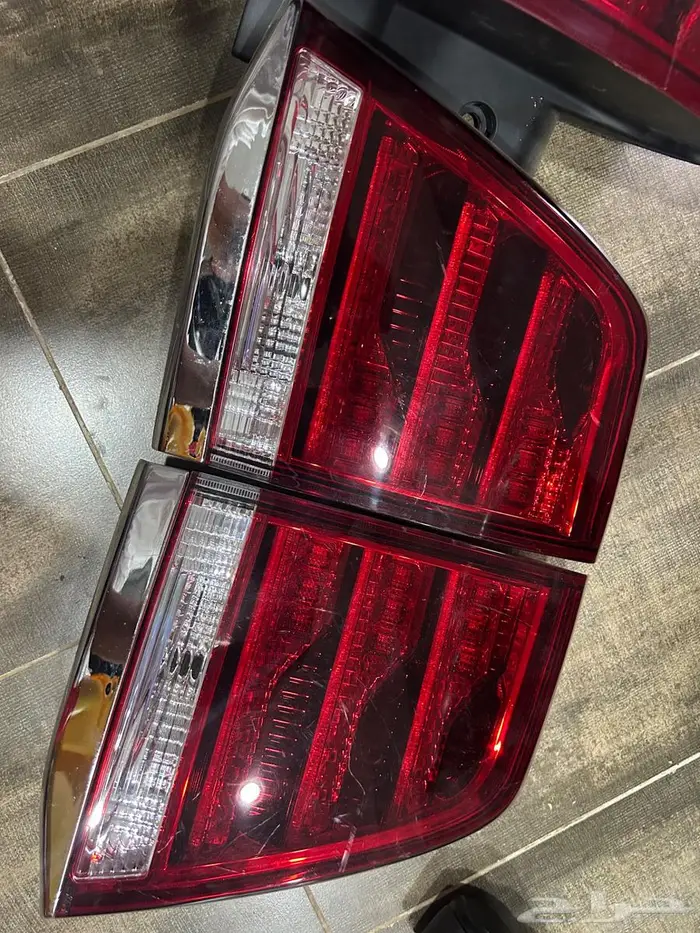 اصطب شنطه وركن لكزس جيب 2013 1