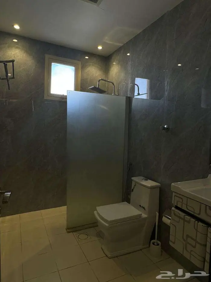 للايجار   شقة مؤثثة بالكامل   إيجار شهري ويومي 17