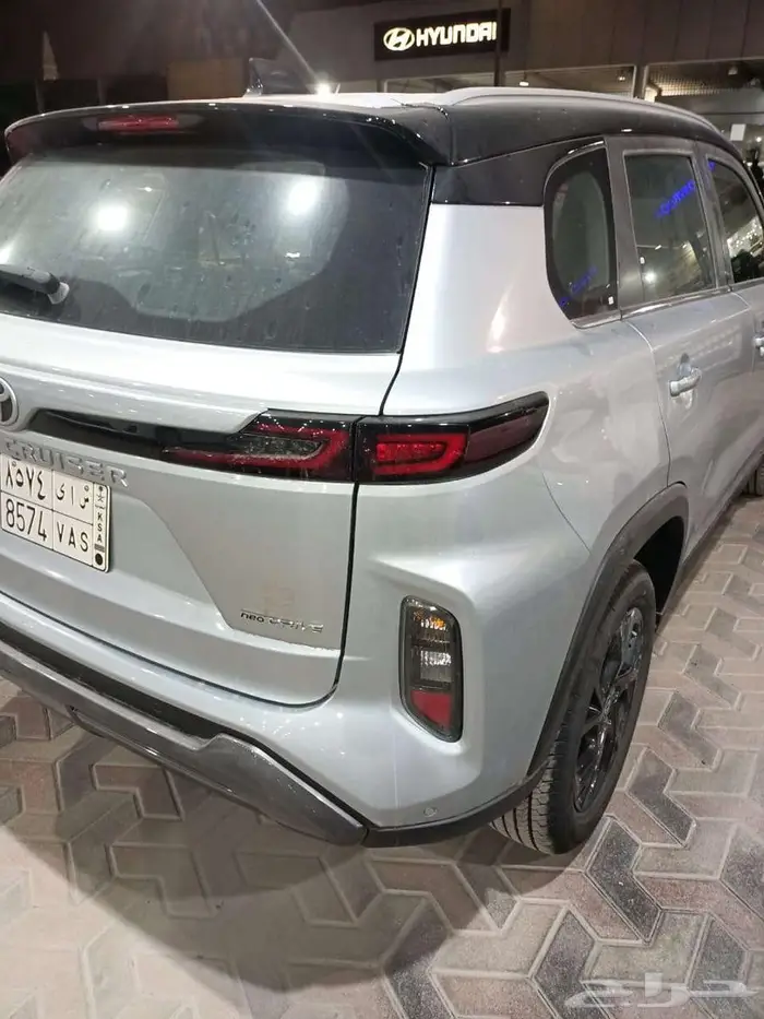 تويوتا اوريان كروزر 22