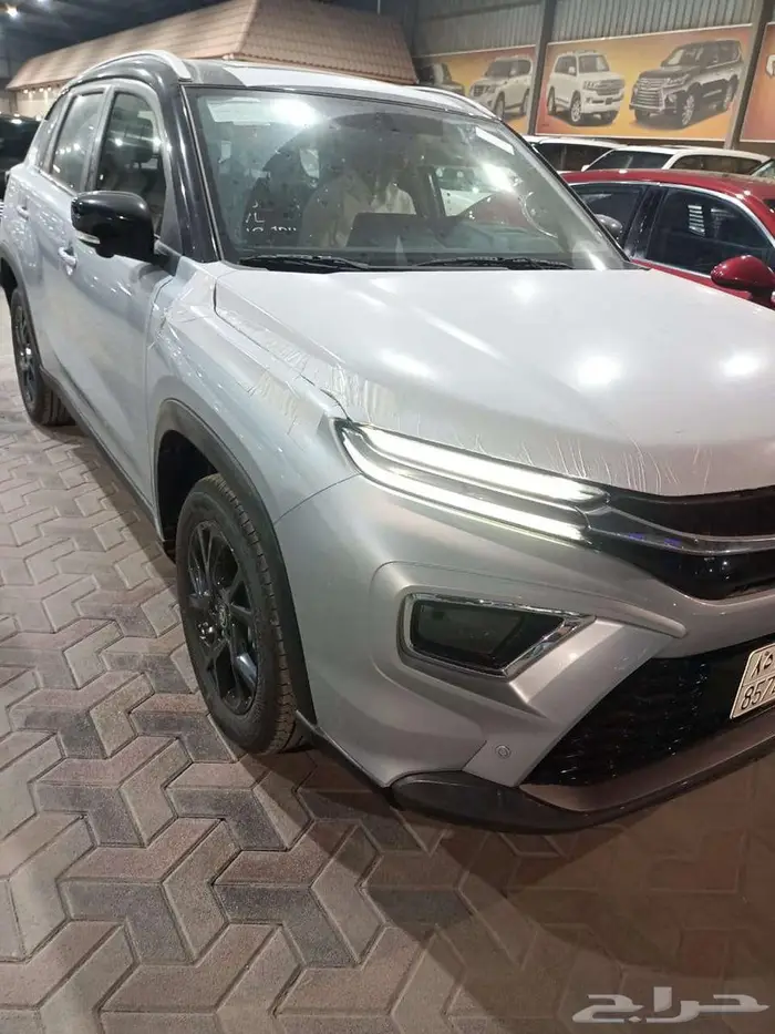 تويوتا اوريان كروزر 23