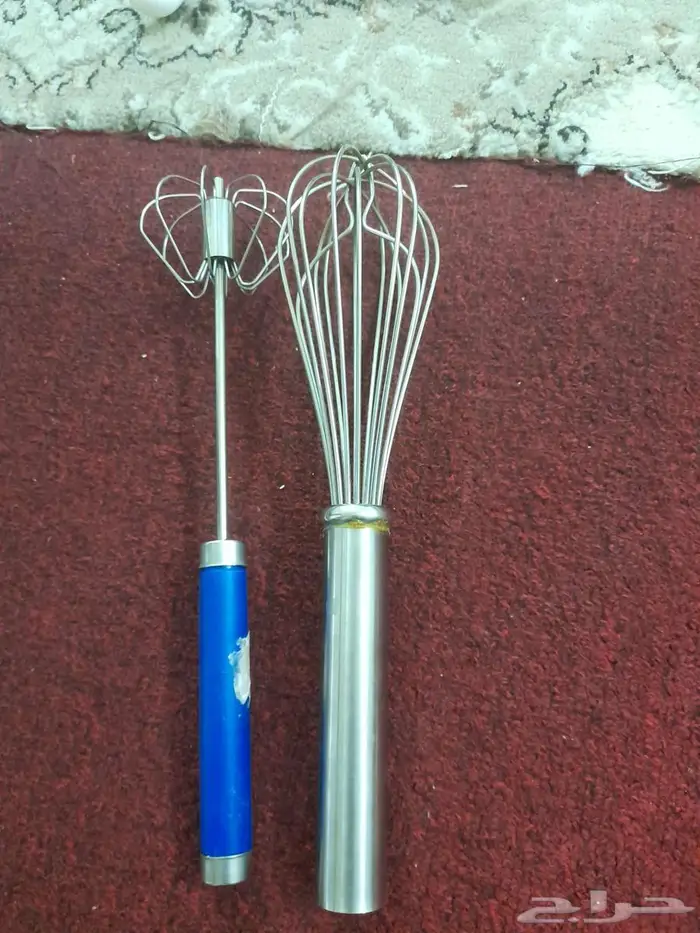 أدوات مطبخ كامله للبيع مع مجلس ومساند للاستىاحات الباحه 15