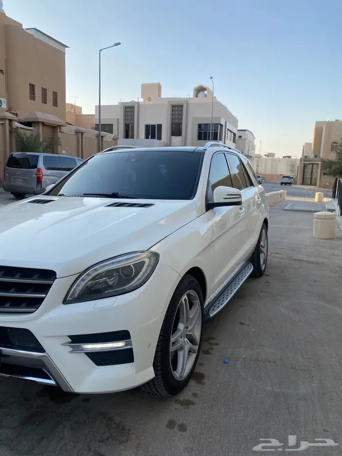 للبيع مرسيدس ام ال فل الفل نظيف 6