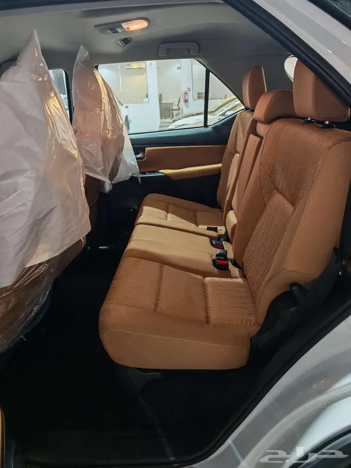 فورتشنر 2025 بدون دبل ابيض للبيع كاش او تقسيط 6