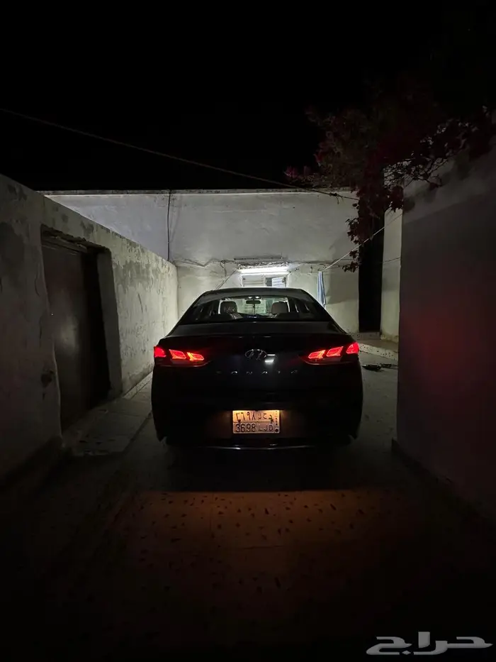 للبيع سياره هونداي سوناتا 2018 0