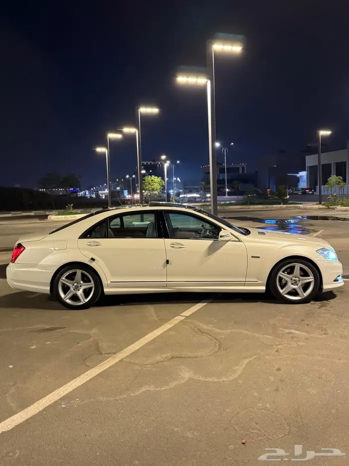 مرسيدس s300 موديل 2013 بانوراما 9