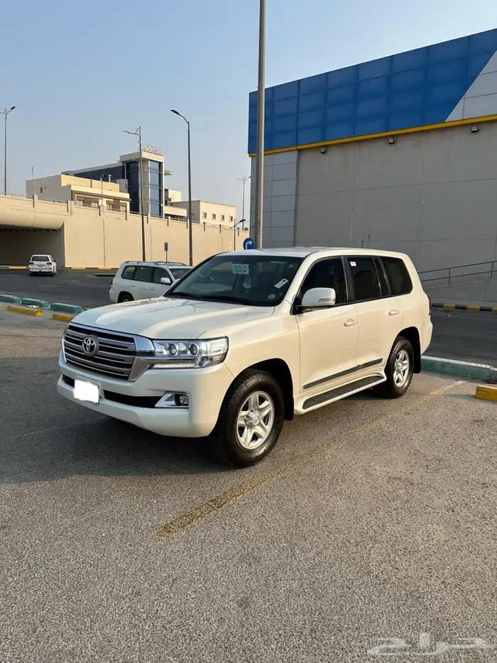 لاند كروزر 2019 4