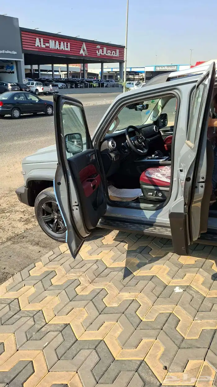 تانك 300 م2026 الاسعار للكاش والتمويل 8