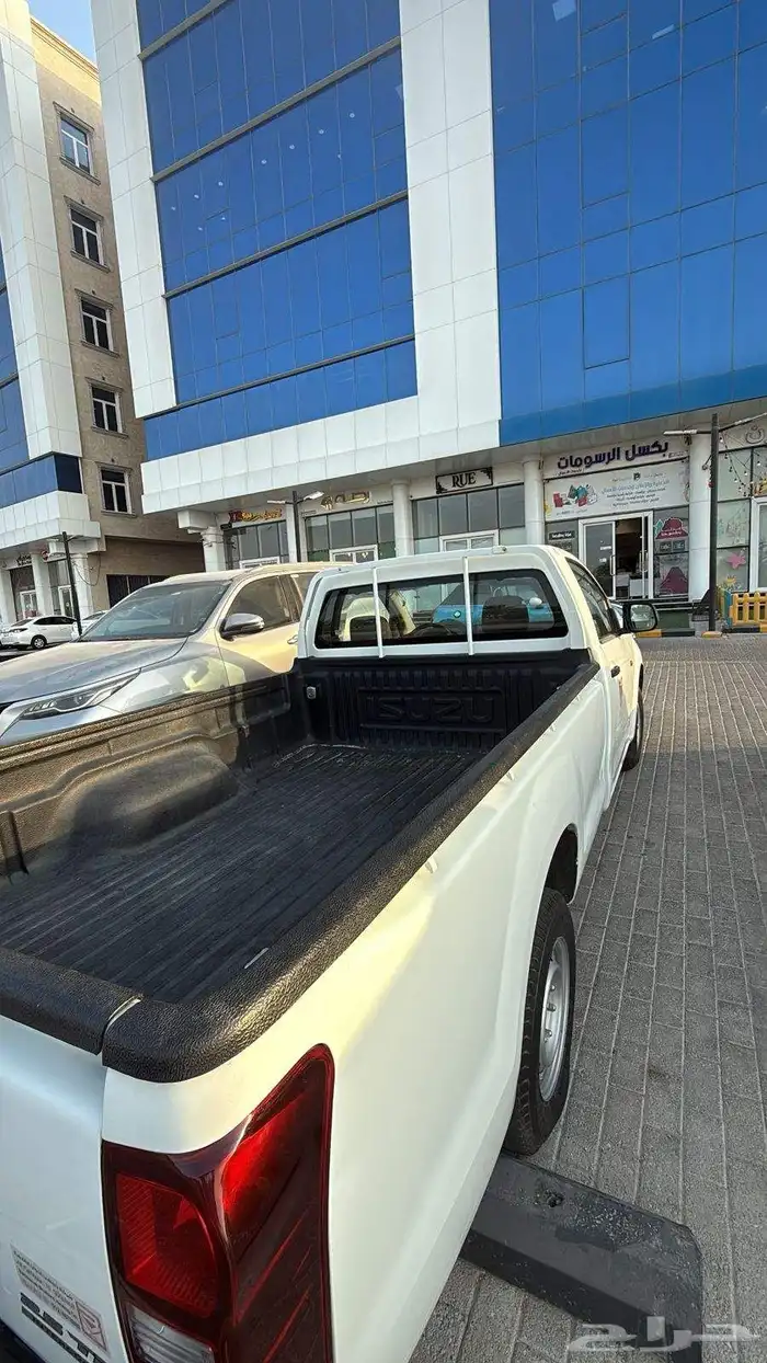 ايسوزو غماره 2016 بدون دبل مستعملة عملائنا الأعزاء يعرض مع 1