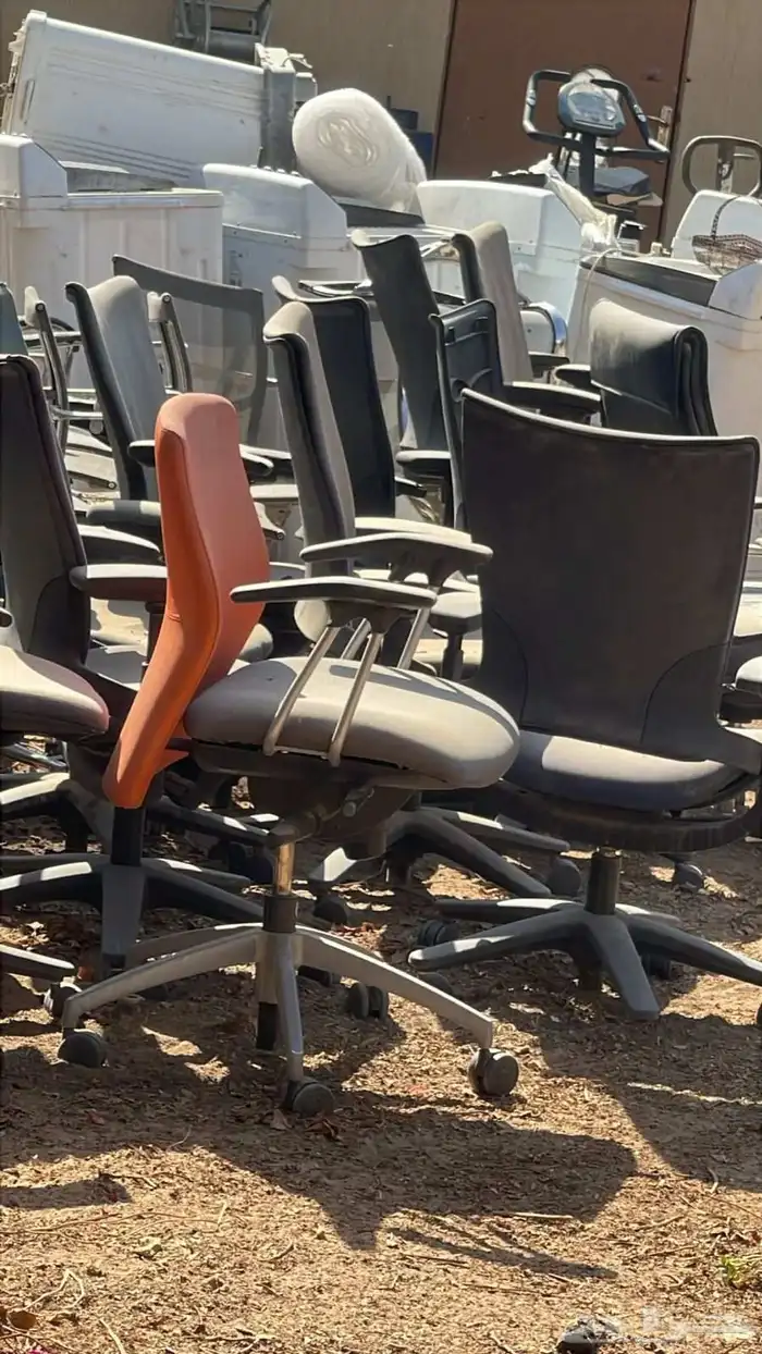 الف تصوير مستندات شغل مستعمل للبيع ولاب توب 2