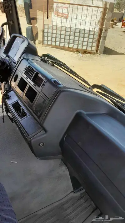 وايت مان للبيع موديل 2005 index