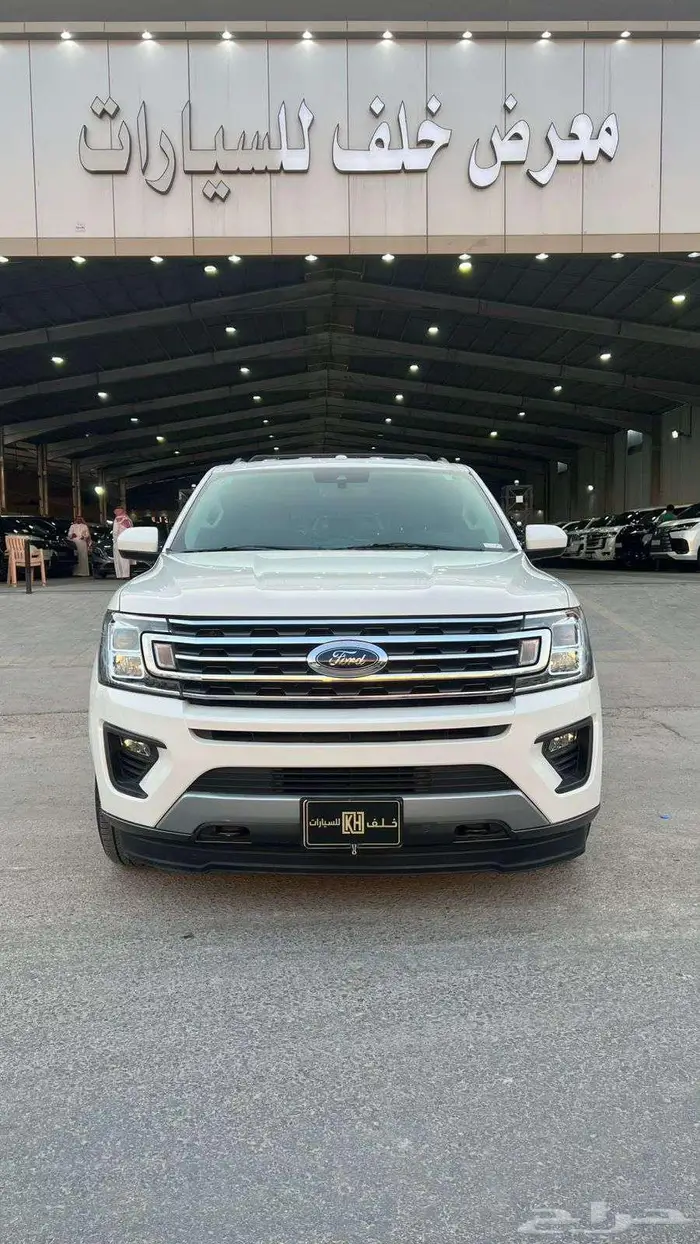 فورد اكسبديشن موديل 2021 - معرض خلف للسيارات 0