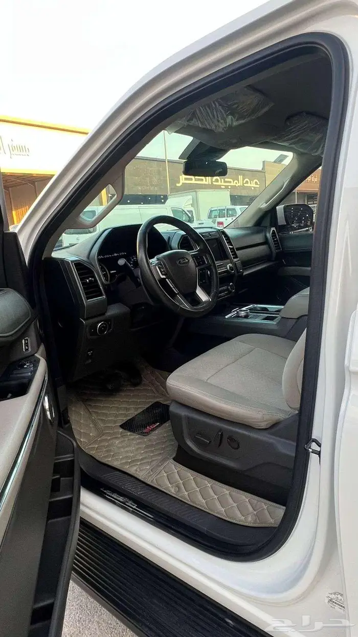 فورد اكسبديشن موديل 2021 - معرض خلف للسيارات 9