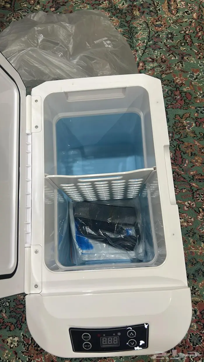 ثلاجة سياره 1