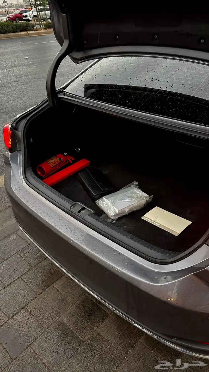 لكزس ES300h عبداللطيف جميل 22