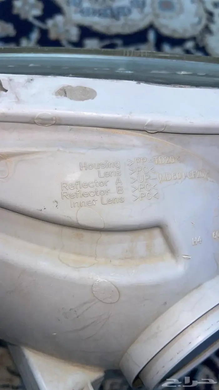 شمعات هايلوكس 2010 اصلي وكاله 1