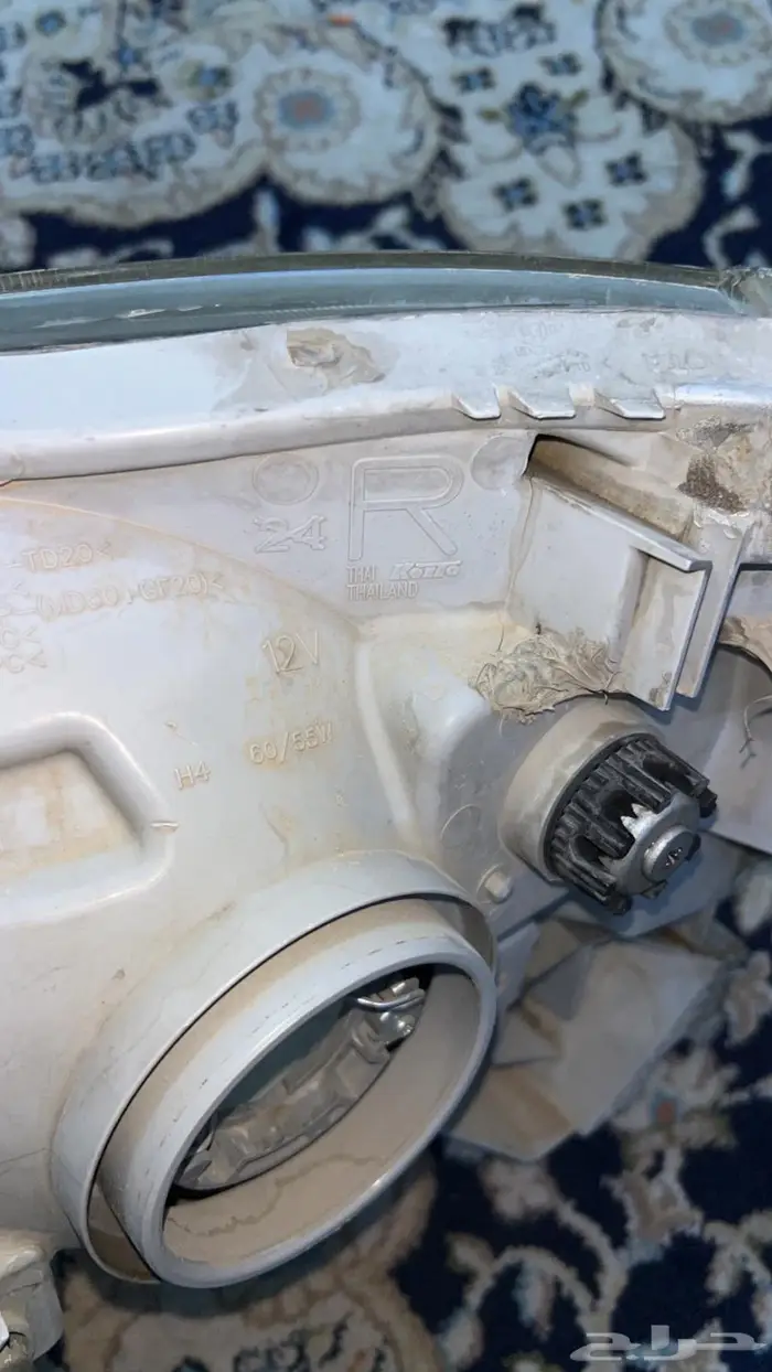 شمعات هايلوكس 2010 اصلي وكاله 3