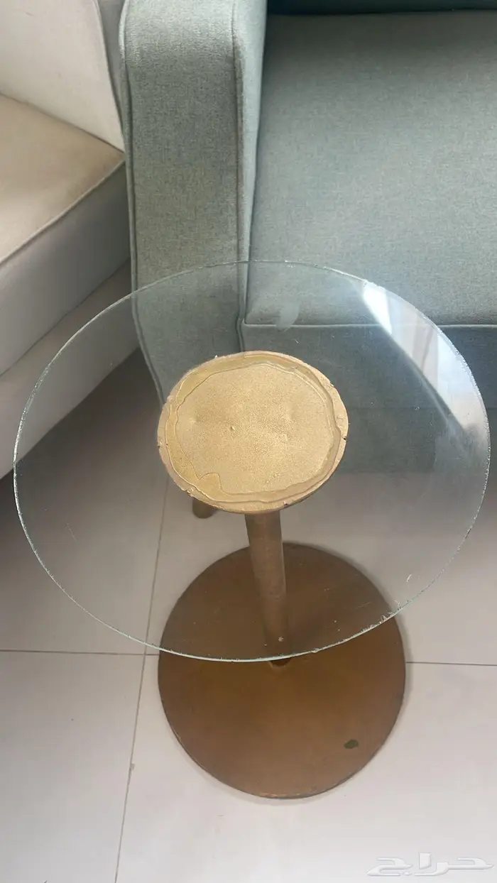طاولة للبيع 0