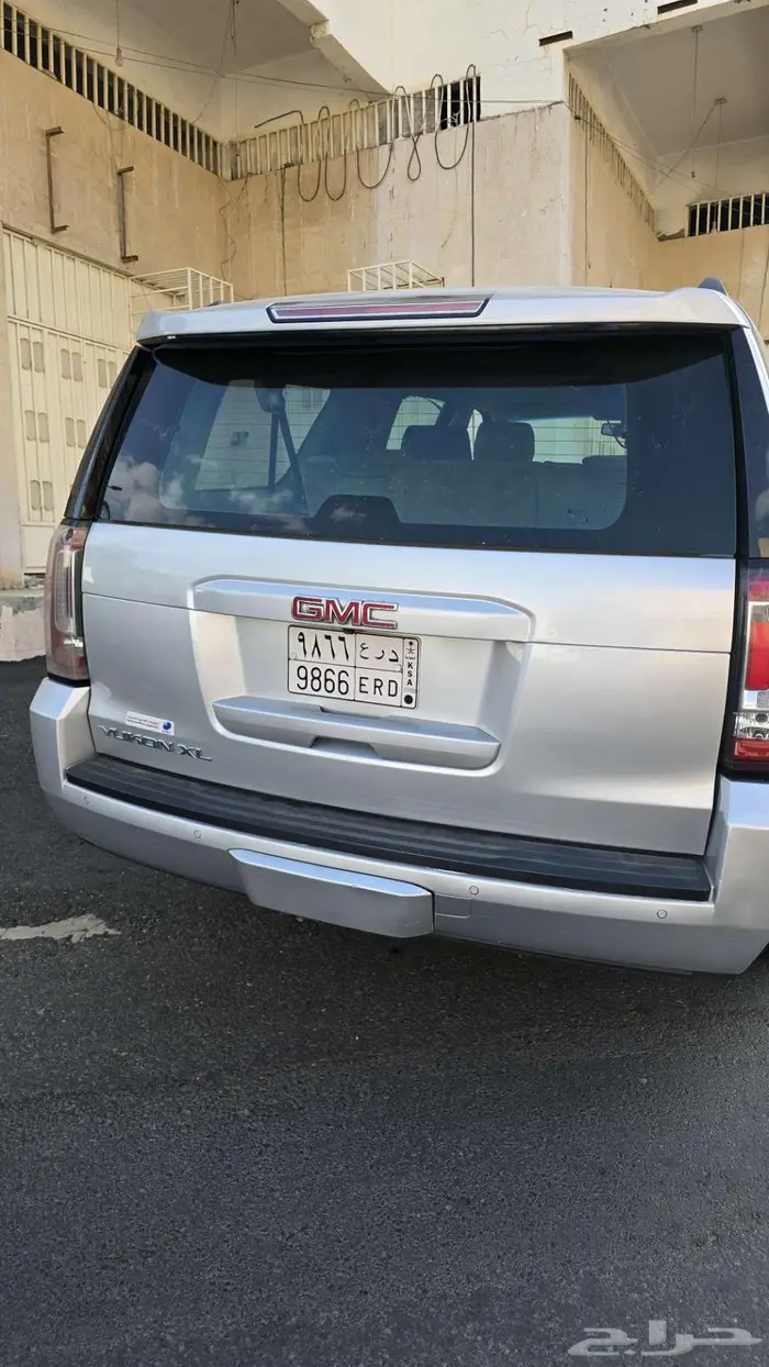 GMC يوكن اكس ال XL 2018 بدون دبل 2