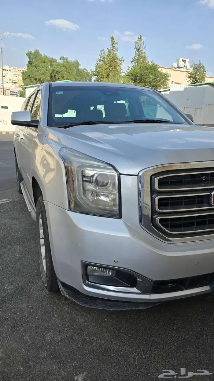 GMC يوكن اكس ال XL 2018 بدون دبل 1