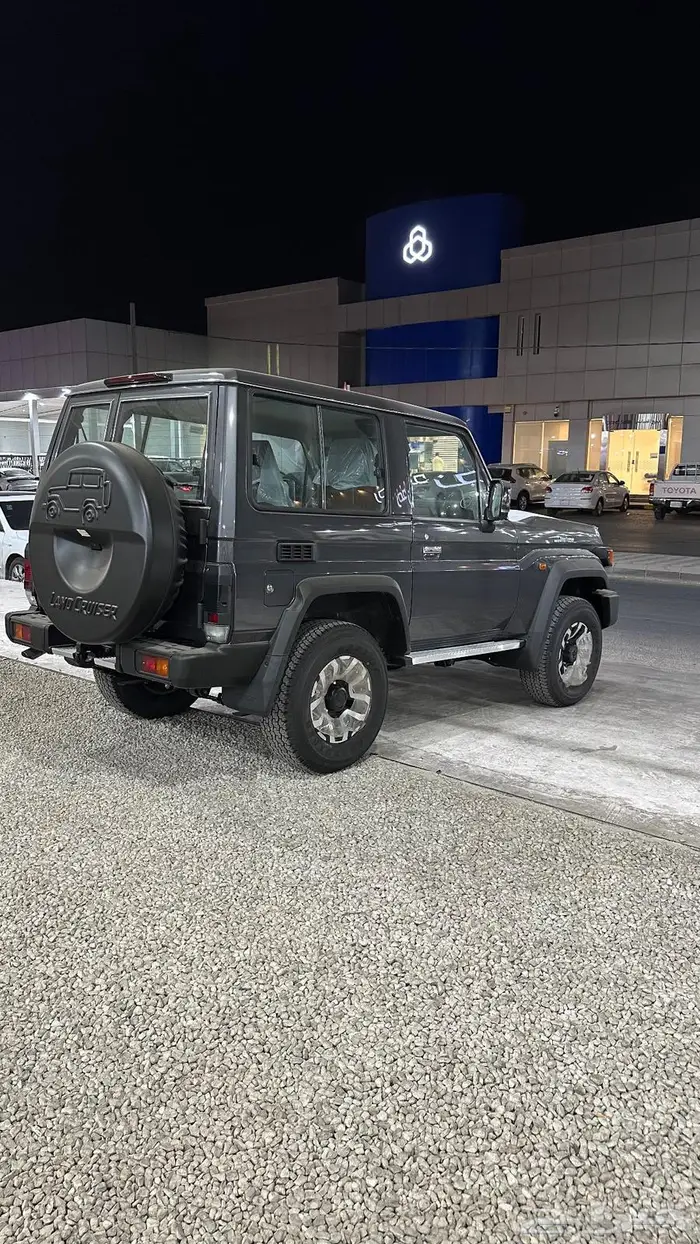 جيب ربع رفرف بنزين فل كامل 2025 4