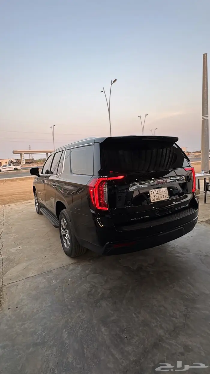 يوكن دبل قصير ممشى قليل نظيف جدا 8