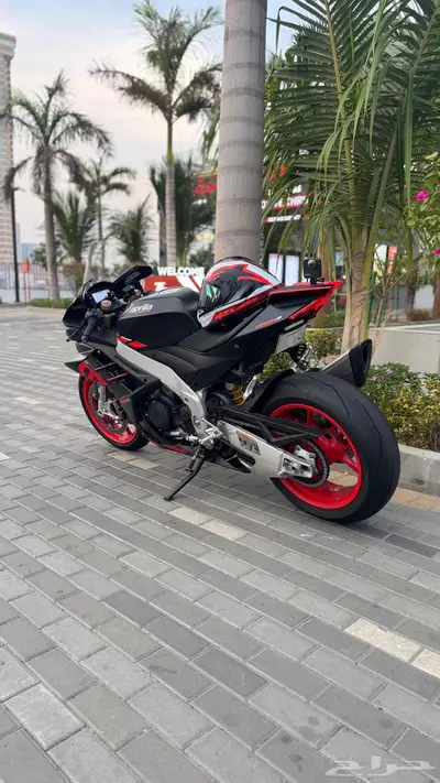2023 Aprilia RSV4 1100 -  ابريليا index