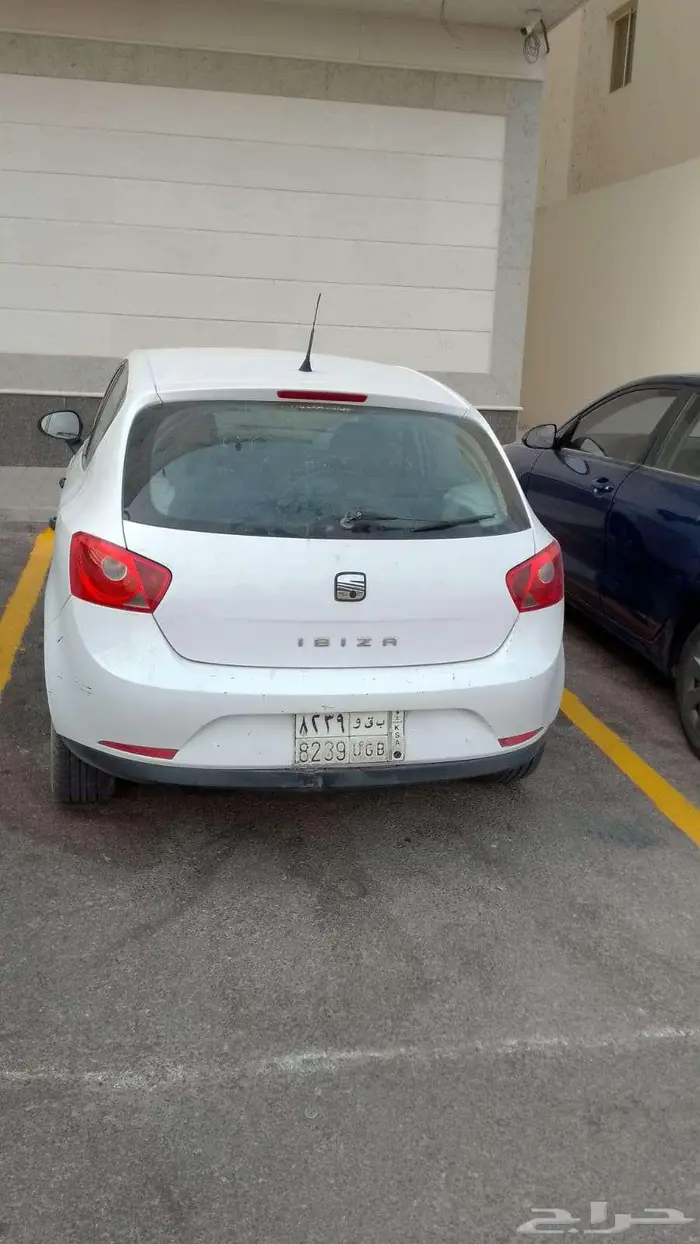 سيات هاتشباك اسباني 2