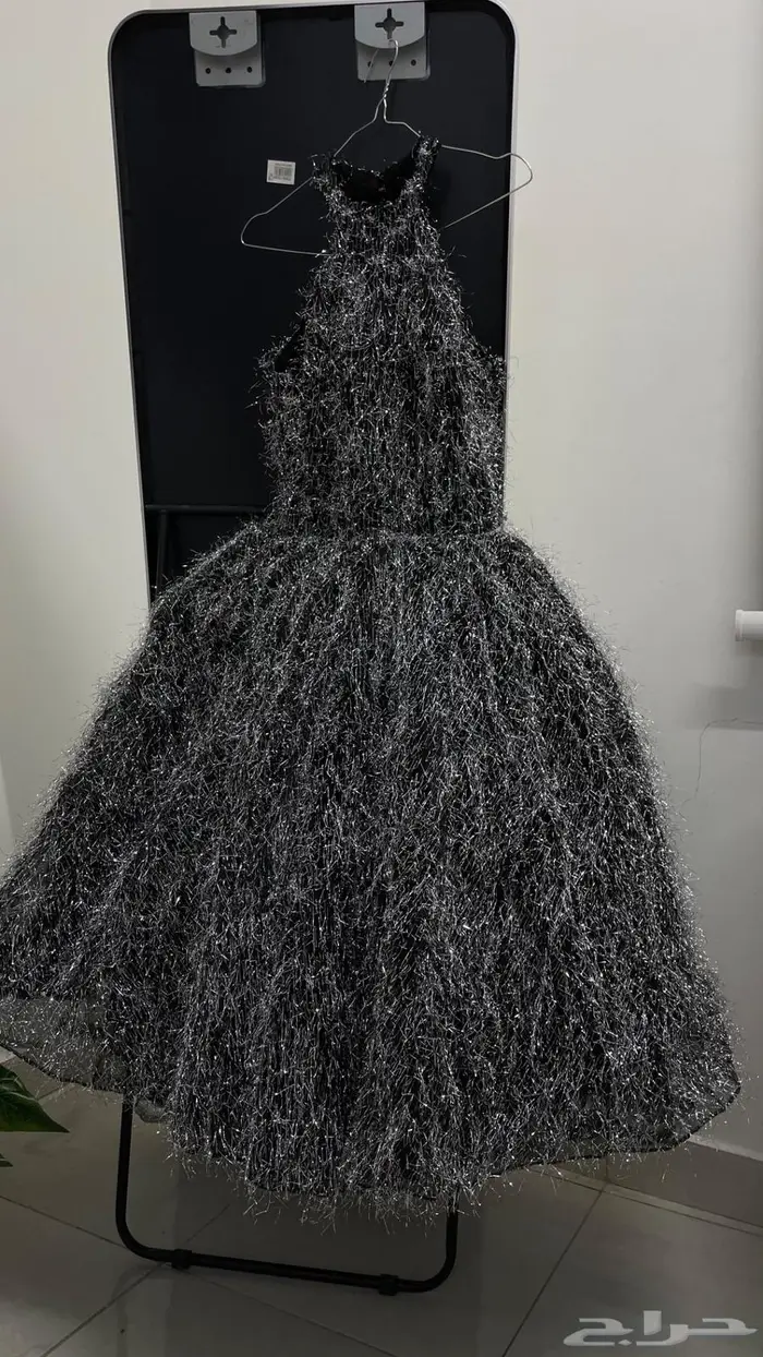 فستان استخدام واحد 0