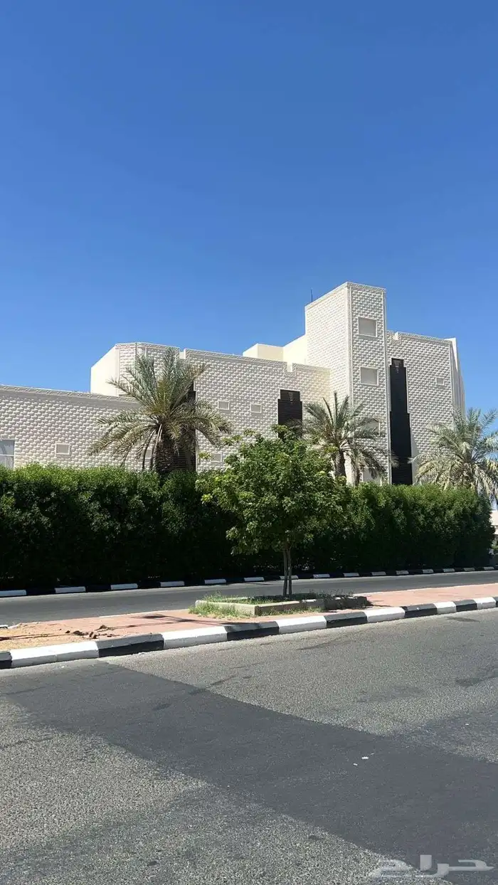 خدمات دهان وبواية 7