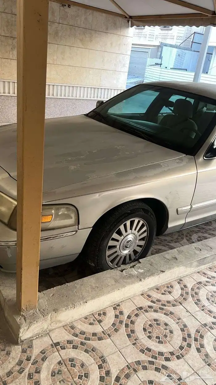 فورد جراند ماركيز2006 الفحص منتهي الاستماره باقي لها 3 شهور 2