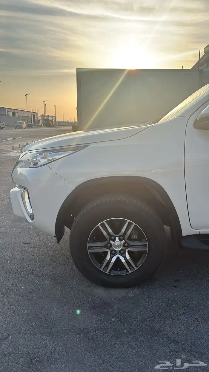 فورتشنر 6 سلندر 2019 - عداد 135 الف كم 19