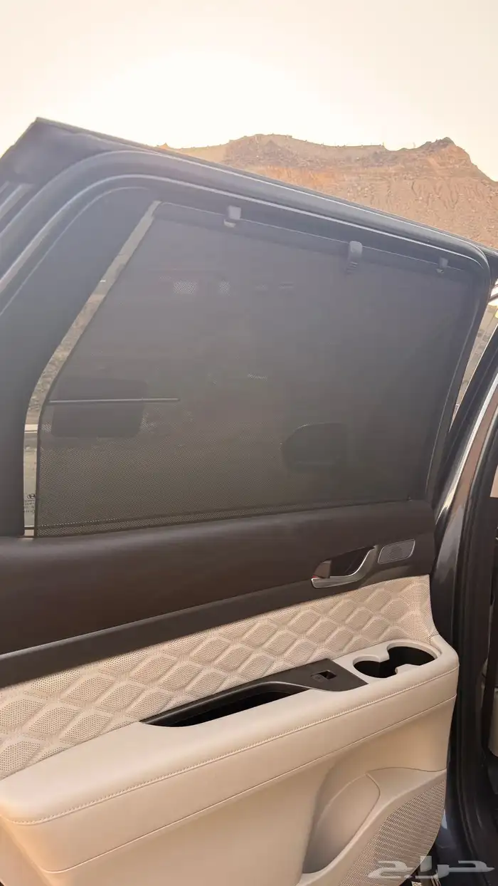 هيونداي باليسيد 2022 ( بنزين) v6 فل كامل 12