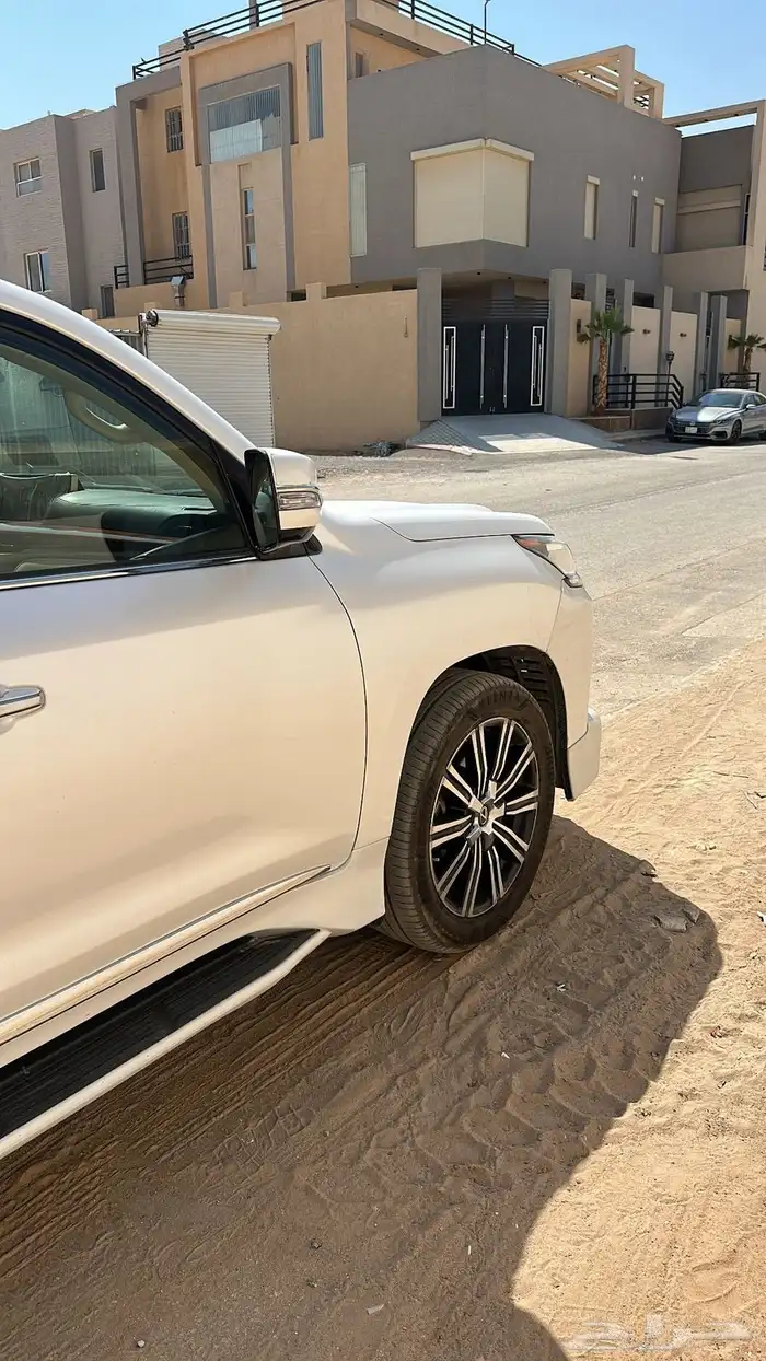 لكزس 2020 فل كامل 2