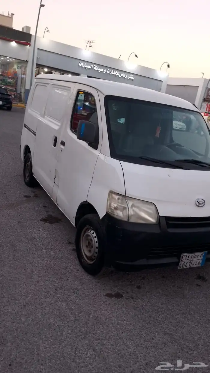 باص ديهاتسو 2012 1